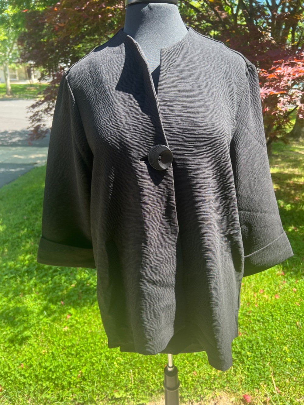 Black Women's Textured Single-Button Jacket